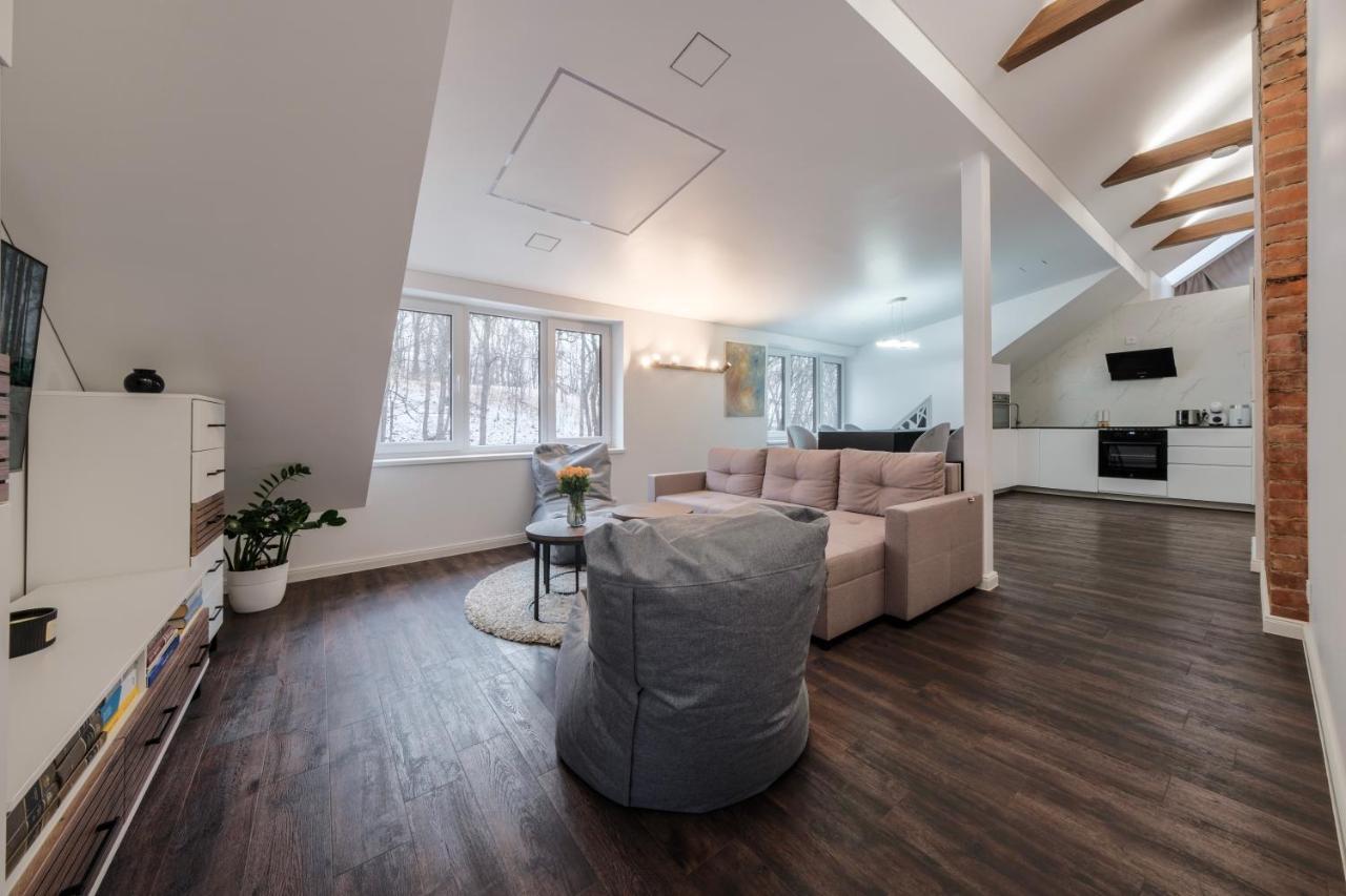 Bravo Apartments カウナス エクステリア 写真