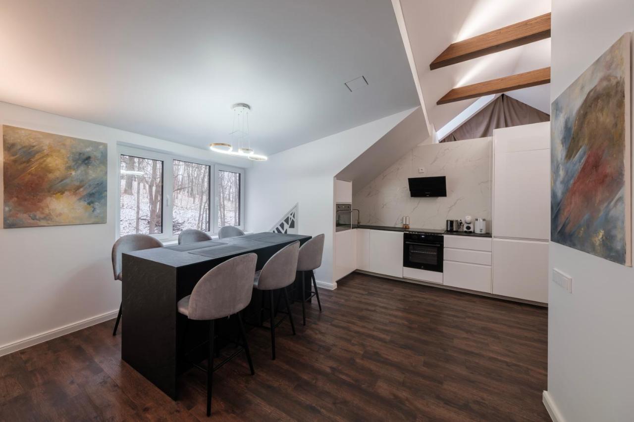 Bravo Apartments カウナス エクステリア 写真